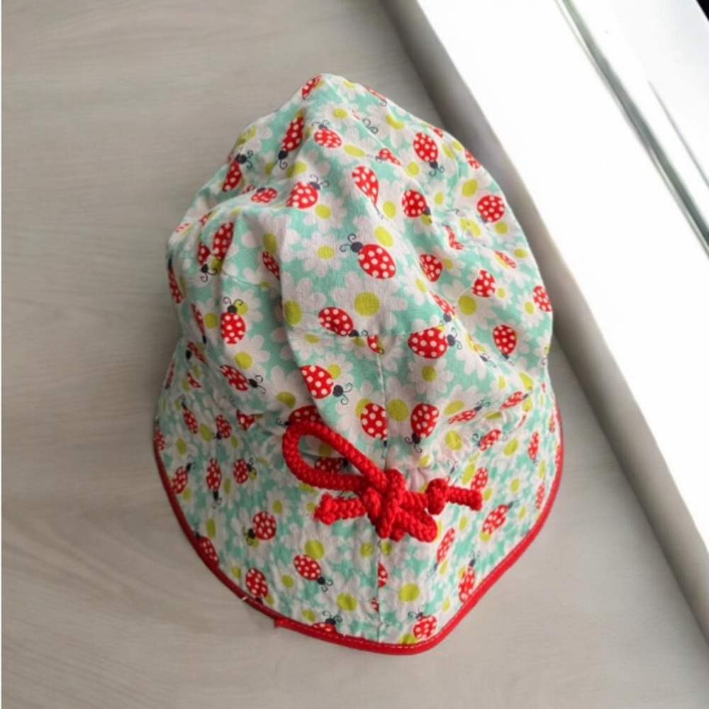 Handmade Reversible Bucket Sun Hat Baby Toddler Ladybug Red Polka Dot S/M Beach